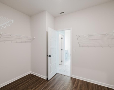 1814 Westfall Landing - Photo Thumbnail 5