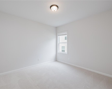 1814 Westfall Landing - Photo Thumbnail 11