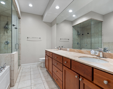 1056 W Lawrence Avenue - Photo Thumbnail 11