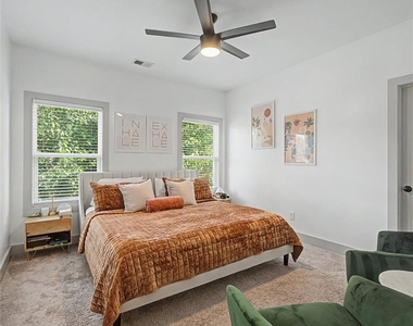 1196 Wylie Street Se - Photo Thumbnail 14