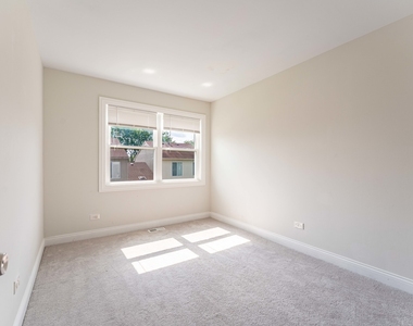 1430 Ash Court - Photo Thumbnail 11