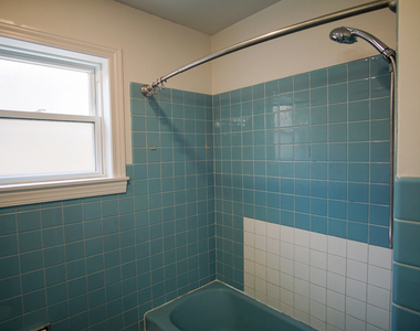 6646 26th Street - Photo Thumbnail 9