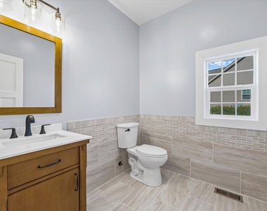 1306 Roberto Road - Photo Thumbnail 16