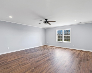 1306 Roberto Road - Photo Thumbnail 21