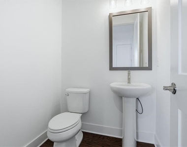 4815 Wayt Farm Ovlk - Photo Thumbnail 7