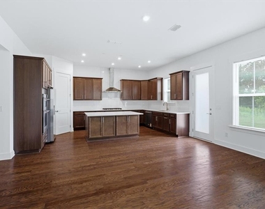 4815 Wayt Farm Ovlk - Photo Thumbnail 11