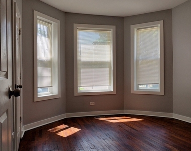 6601 S Bishop Street - Photo Thumbnail 7