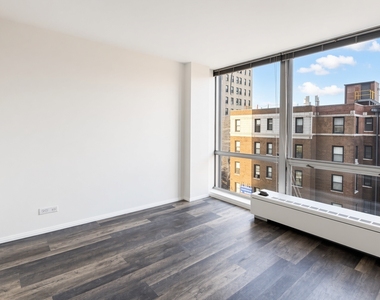 2400 N Lakeview Avenue - Photo Thumbnail 7