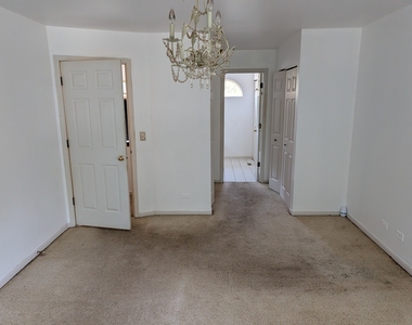 843 E Princeton Circle - Photo Thumbnail 17