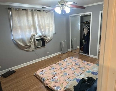 6331 N Fairfield Avenue - Photo Thumbnail 5