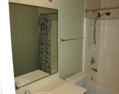 2039 Tamahawk Lane - Photo Thumbnail 12