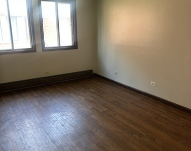 14833 Kilpatrick Avenue - Photo Thumbnail 13