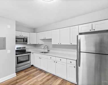 1110 N Wheeling Road - Photo Thumbnail 1