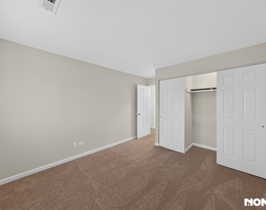 1420 Stonebridge Circle - Photo Thumbnail 19