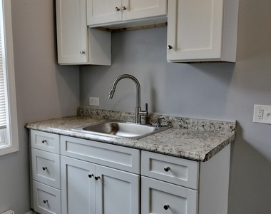6601 S Green Street - Photo Thumbnail 10