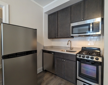 3335 W Diversey Avenue - Photo Thumbnail 3