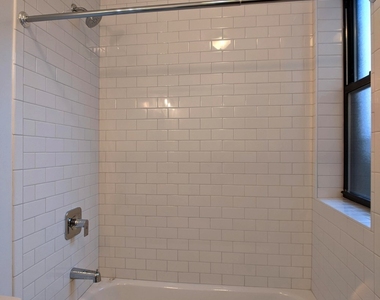 3407 W Fullerton Avenue - Photo Thumbnail 12
