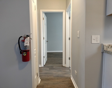 6601 S Green Street - Photo Thumbnail 10