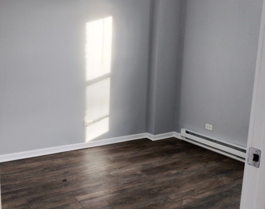 6601 S Green Street - Photo Thumbnail 21