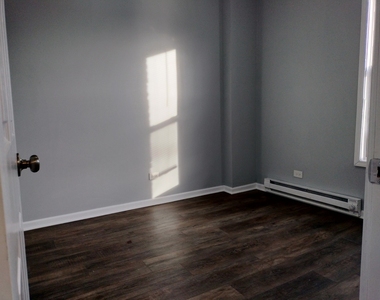 6601 S Green Street - Photo Thumbnail 22