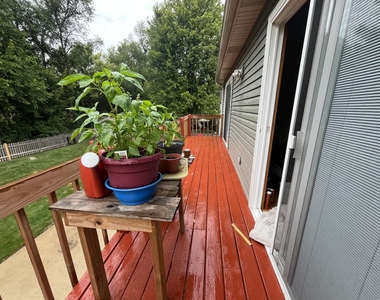965 Amberwood Place - Photo Thumbnail 33