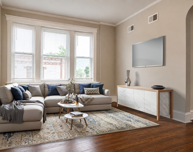 901 N Leavitt Street - Photo Thumbnail 13