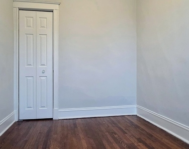 901 N Leavitt Street - Photo Thumbnail 7