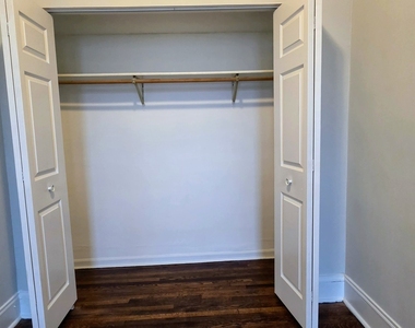 901 N Leavitt Street - Photo Thumbnail 10