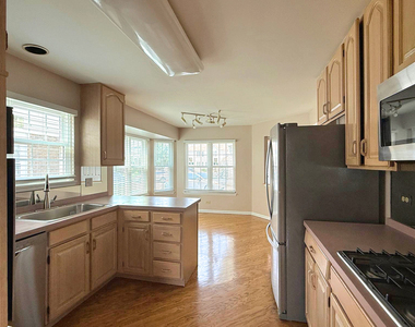991 Sweetflower Drive - Photo Thumbnail 5
