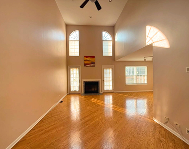 991 Sweetflower Drive - Photo Thumbnail 2