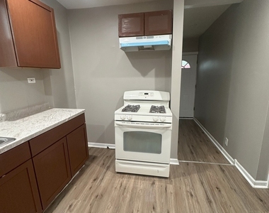 1201 W 110th Place - Photo Thumbnail 5