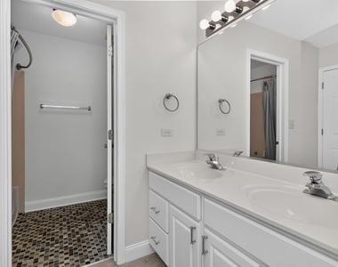 207 Tanglewood Drive - Photo Thumbnail 13