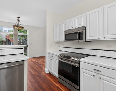 207 Tanglewood Drive - Photo Thumbnail 7