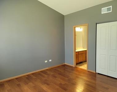 402 Waubonsee Drive - Photo Thumbnail 6
