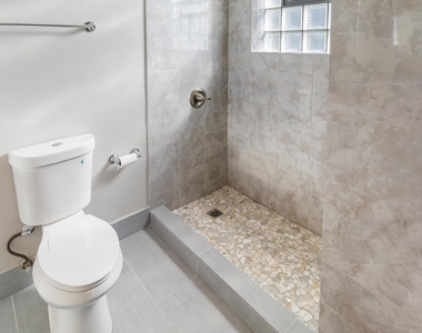 1437 E 65th Place - Photo Thumbnail 11