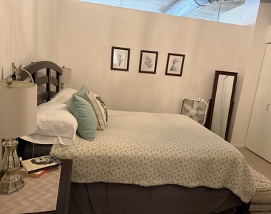 900 N Kingsbury Street - Photo Thumbnail 8