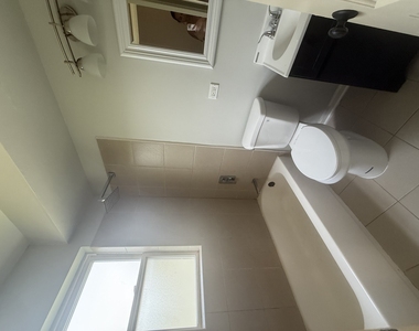 7626 S Drexel Street - Photo Thumbnail 4