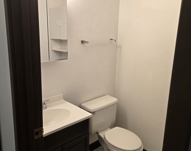 8655 1/2 W Foster Avenue - Photo Thumbnail 7