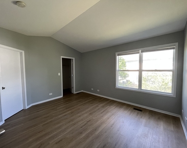 2826 Powell Court - Photo Thumbnail 5
