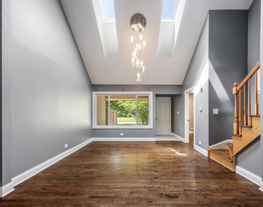 713 Acadia Court - Photo Thumbnail 4