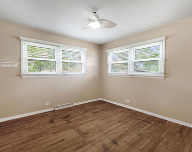 146 Millbrook Lane - Photo Thumbnail 10