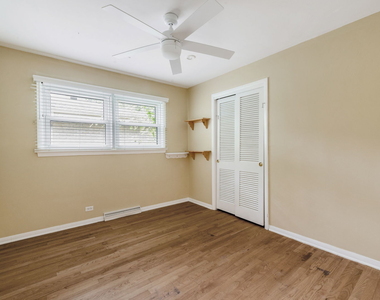 146 Millbrook Lane - Photo Thumbnail 9