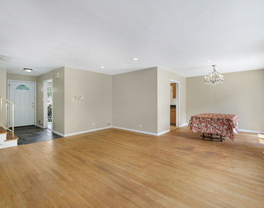 146 Millbrook Lane - Photo Thumbnail 3