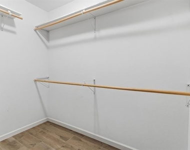 5990 Sallie Street - Photo Thumbnail 20