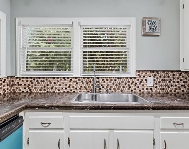 5990 Sallie Street - Photo Thumbnail 8