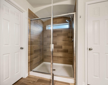 32659 Timber Point Drive - Photo Thumbnail 10