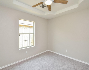 18910 Reynolds Park Drive - Photo Thumbnail 26