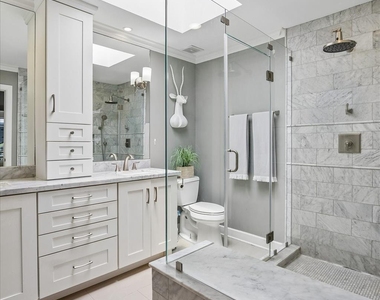 11646 Manor Park Drive - Photo Thumbnail 18