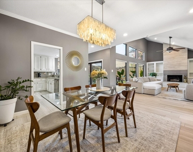 11646 Manor Park Drive - Photo Thumbnail 3
