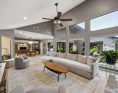 11646 Manor Park Drive - Photo Thumbnail 2